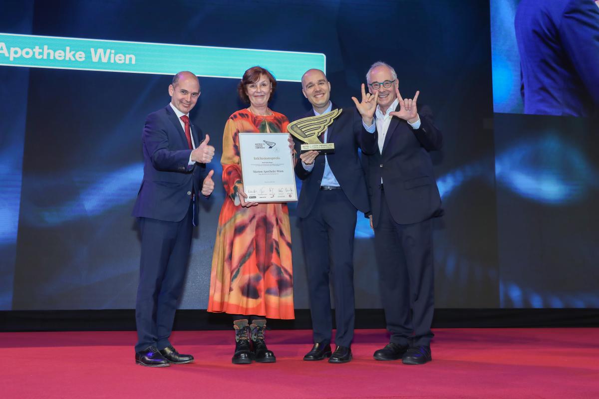 Preisverleihung des ALC Inklusionspreises an die Marien Apotheke Wien mit Karin Simonitsch, Sreco Dolanc und Martin Essl